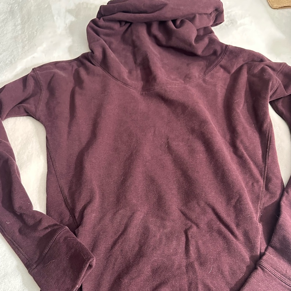 Lululemon Athletica Red Long Sleeve Boxy Sweatshirt